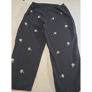 AKC Capri Pants Womens Size PM Black/w Daisies Linen/Rayon‎